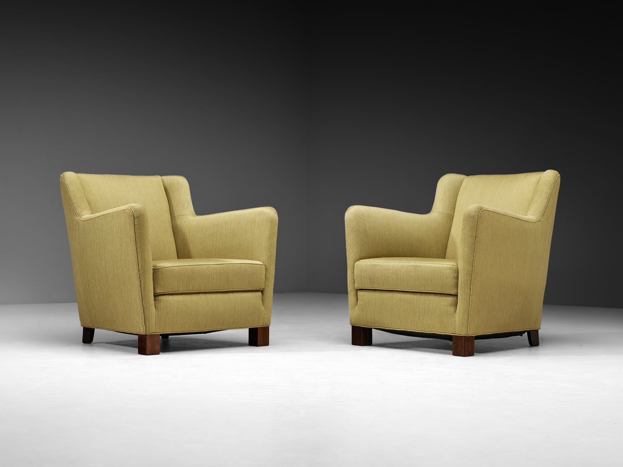 Mid-Century Modern Pair of Lounge Chairs in Muted Moss Green Velvet Seating Morentz