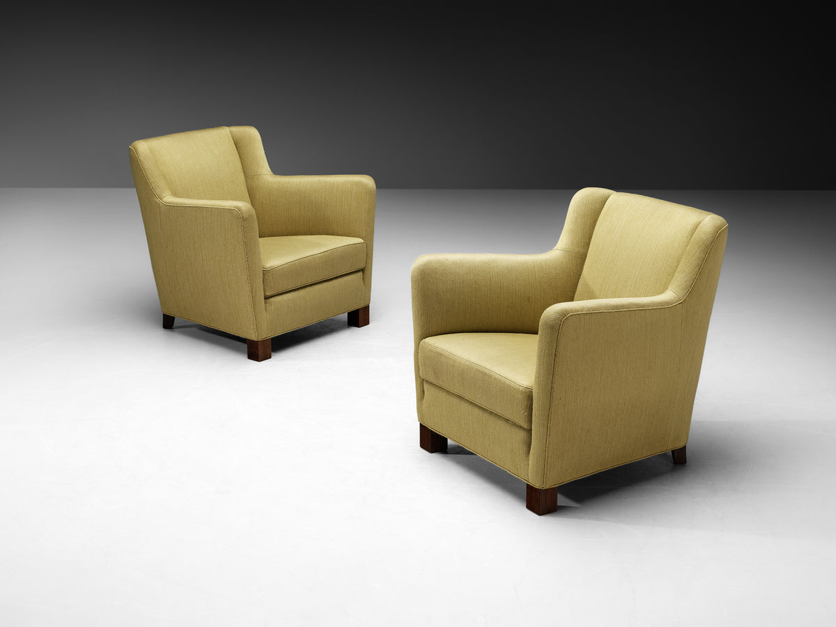 Mid-Century Modern Pair of Lounge Chairs in Muted Moss Green Velvet Seating Morentz