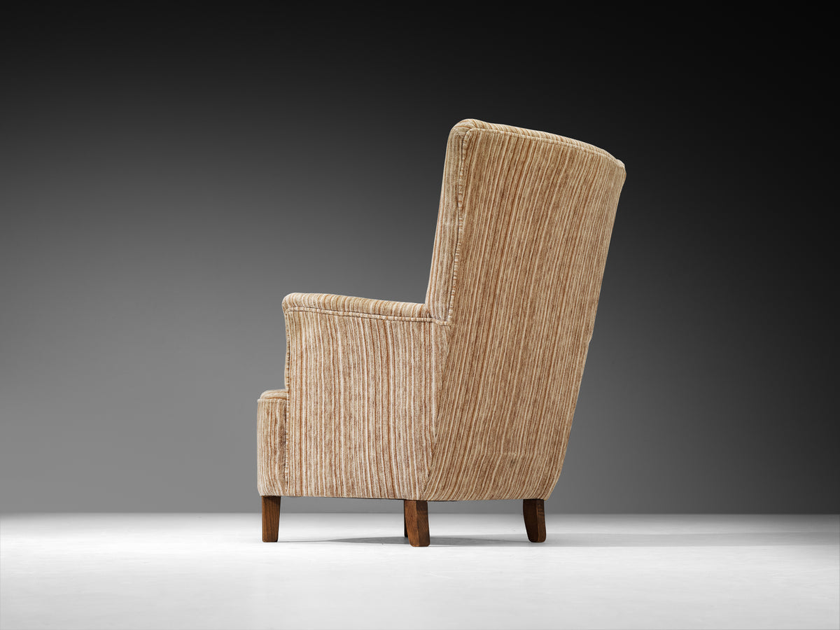 Pair of Elegant Mid-Century Lounge Chairs in Striped Upholstery and Wood Seating Morentz