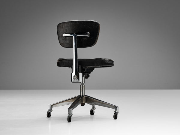 Eero Saarinen for Knoll Desk Chair in Black Leather and Metal