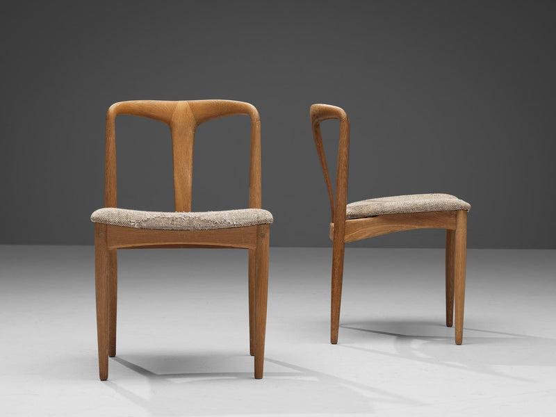 Johannes Andersen Pair of 'Juliane' Dining Chairs in Oak and Off-White Fabric