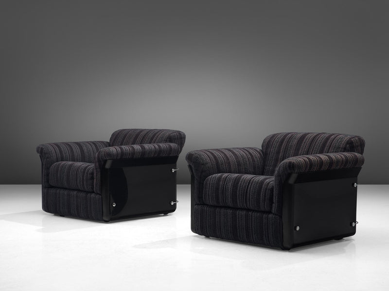 Vittorio Introini for Saporiti Pair of 'Larissa' Lounge Chairs
