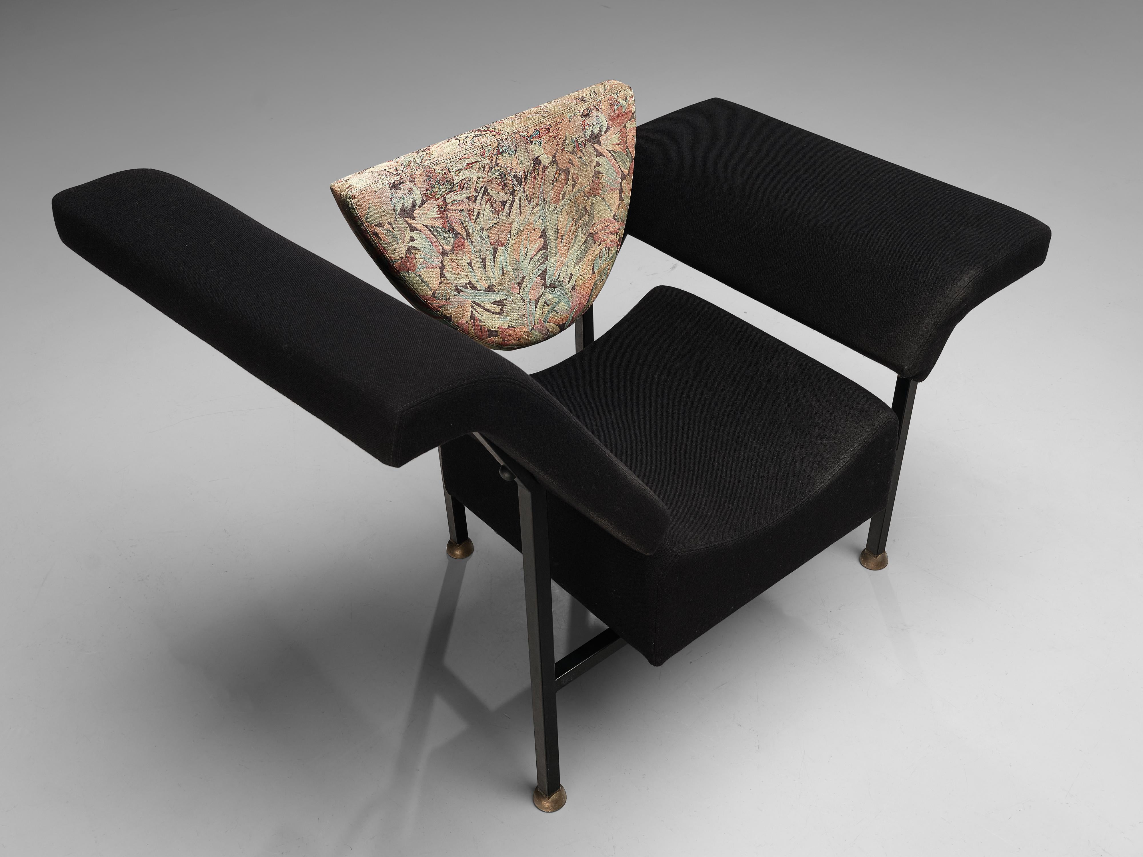 Rob Eckhardt for Pastoe Lounge Chair 'Groeten Uit Holland' in Original Fabric