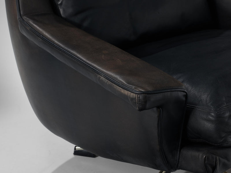 Swivel Wilkhahn Lounge Chairs in Black Leather and Metal