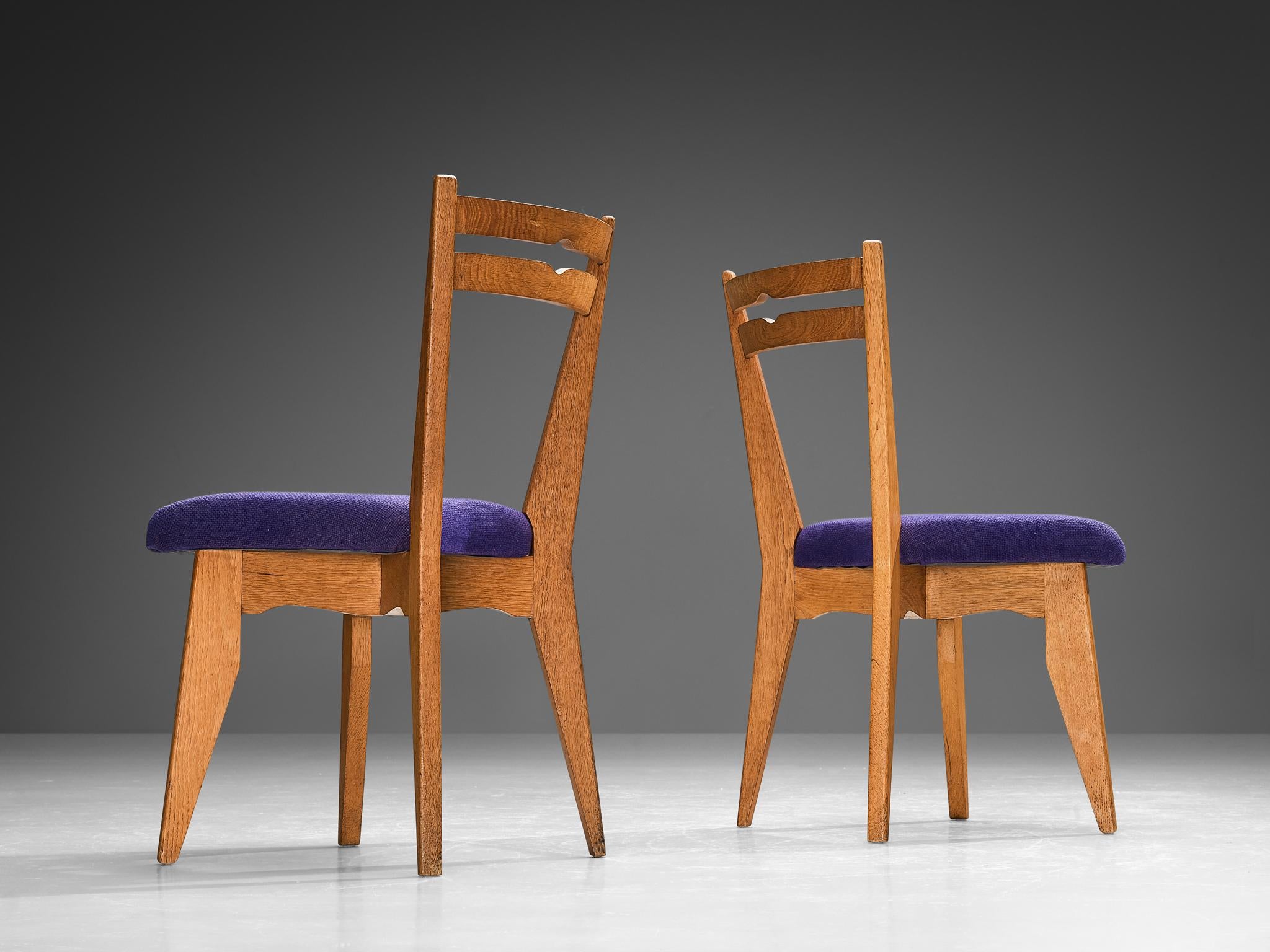 Guillerme & Chambron Pair of Dining Chairs in Oak