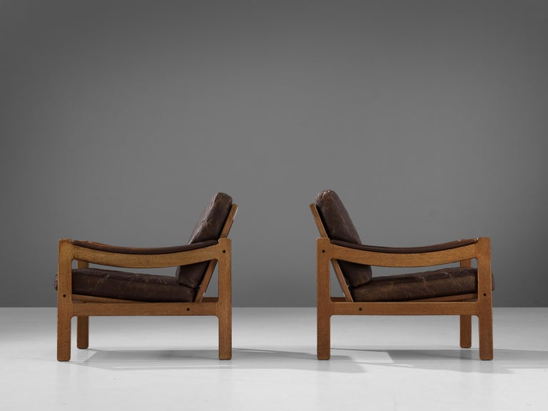 Danish Pair of Lounge Chairs in Brown Leather and Oak