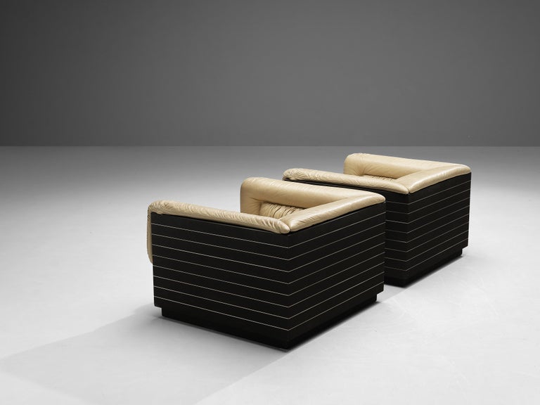 Giovanni Offredi for Saporiti Pair of Lounge Chairs in Leather