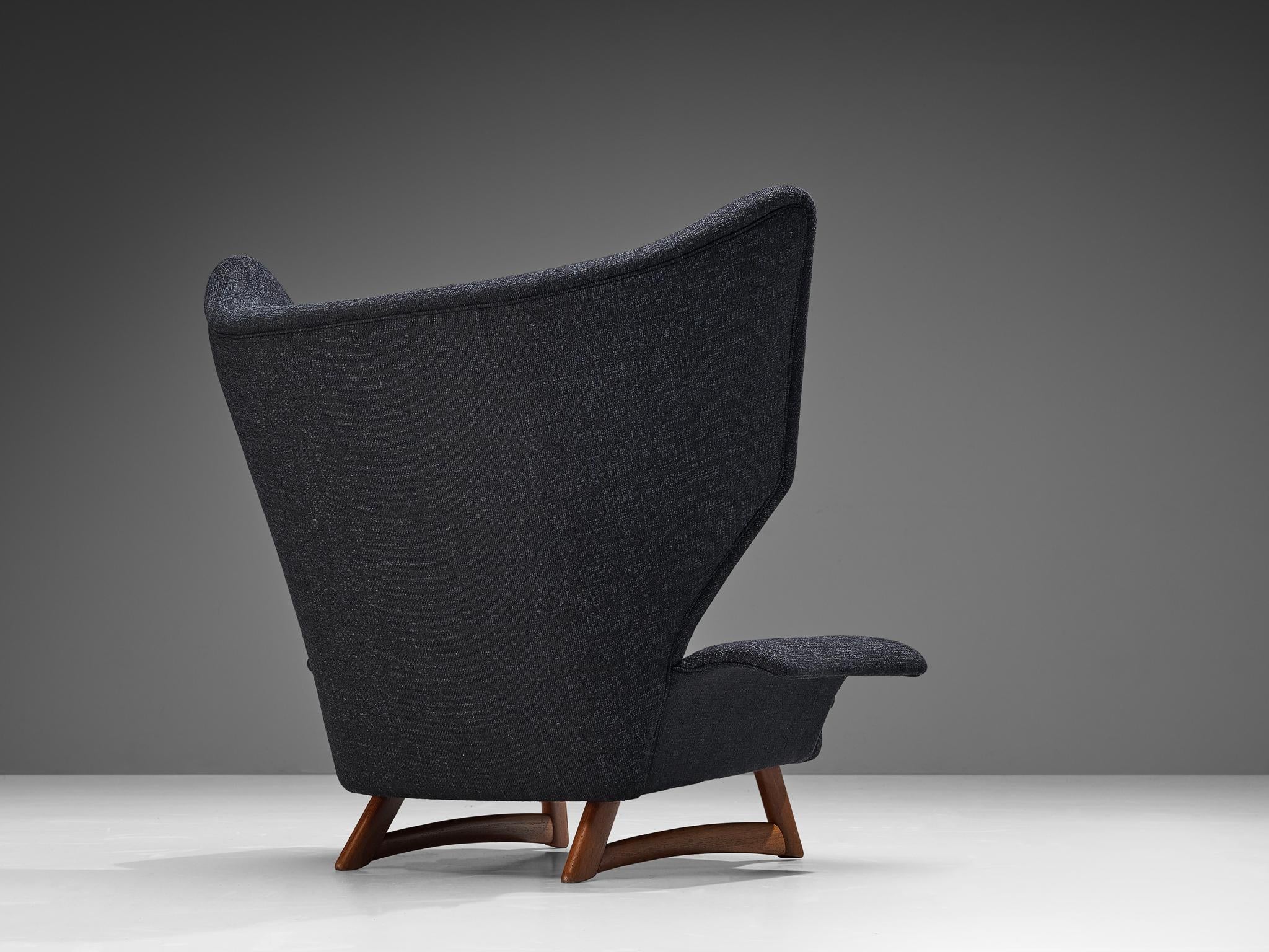 Bent Møller Jepsen 'FN' Lounge Chair in Dark Blue Upholstery