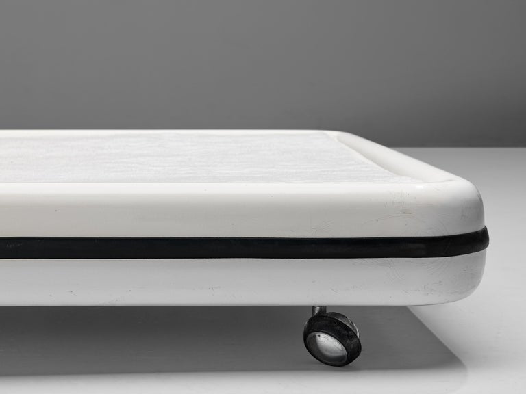 Marc Held for Prisunic France Daybed in Fiberglass