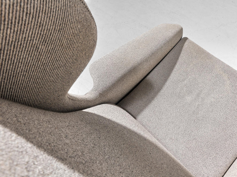Gianfranco Frattini for Cassina Lounge Chair in Grey Wool and Walnut