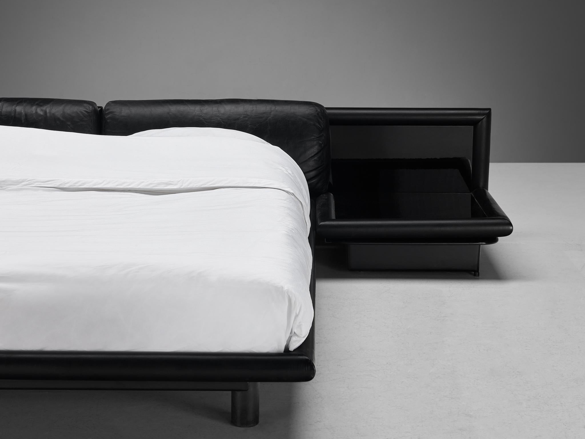 Afra & Tobia Scarpa for Molteni ‘Morna’ Bed with Nightstands