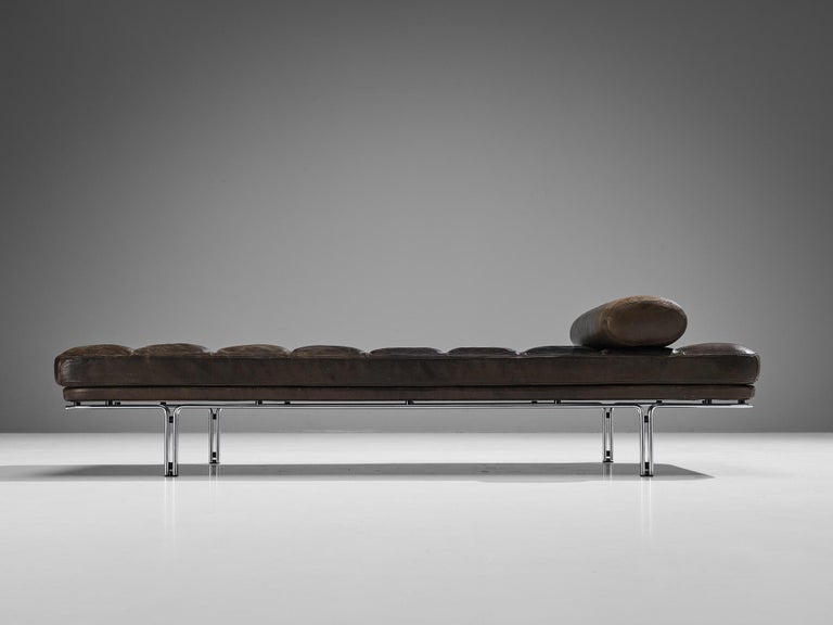 Horst Brüning Daybed in Original Brown Patinated Leather and Chrome