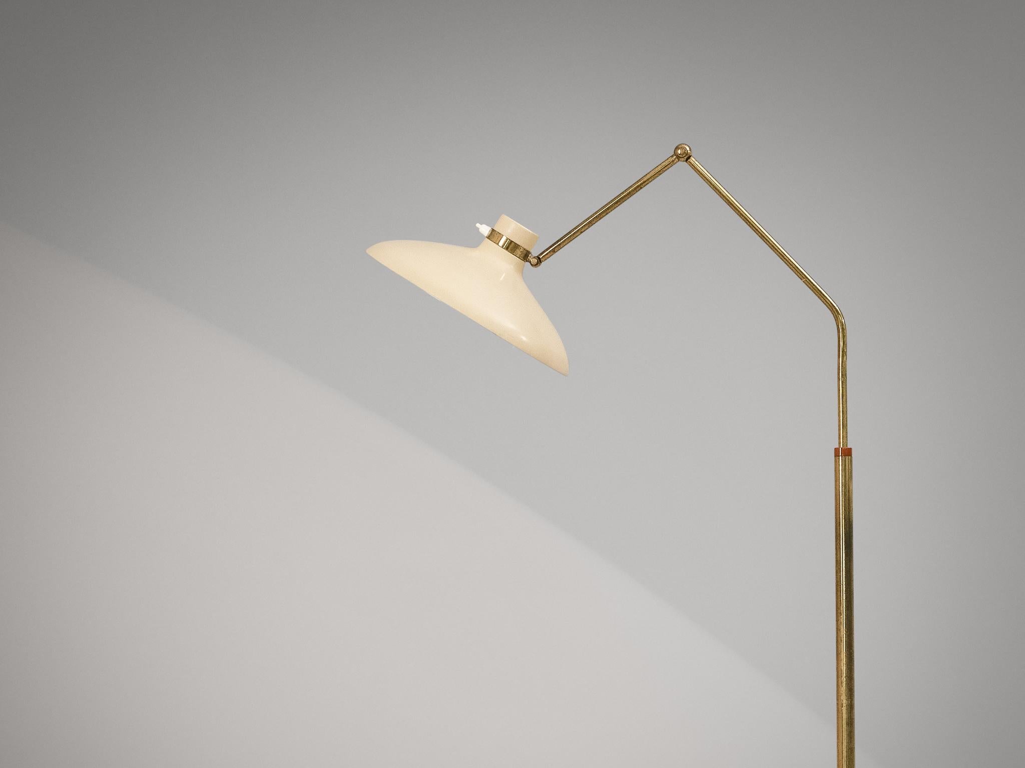Gio Ponti for Fontana Arte ‘Parco Dei Principi’ Floor Lamp with White Shade