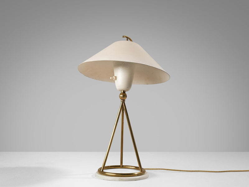 Gino Sarfatti for Arteluce '516' Table Lamp Morentz