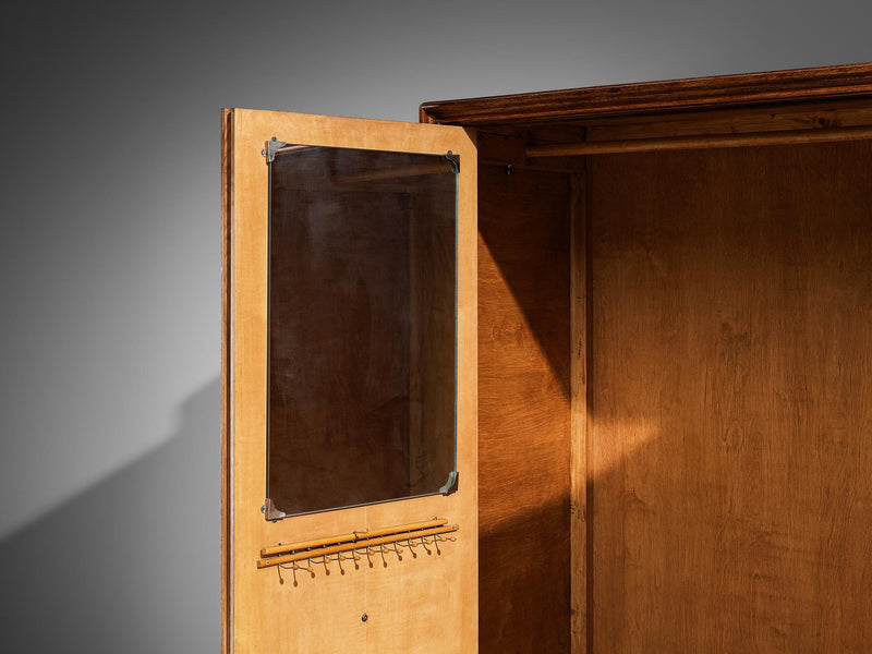 Unique Italian Highboard in Walnut and Birch with Carved Scalloped Front