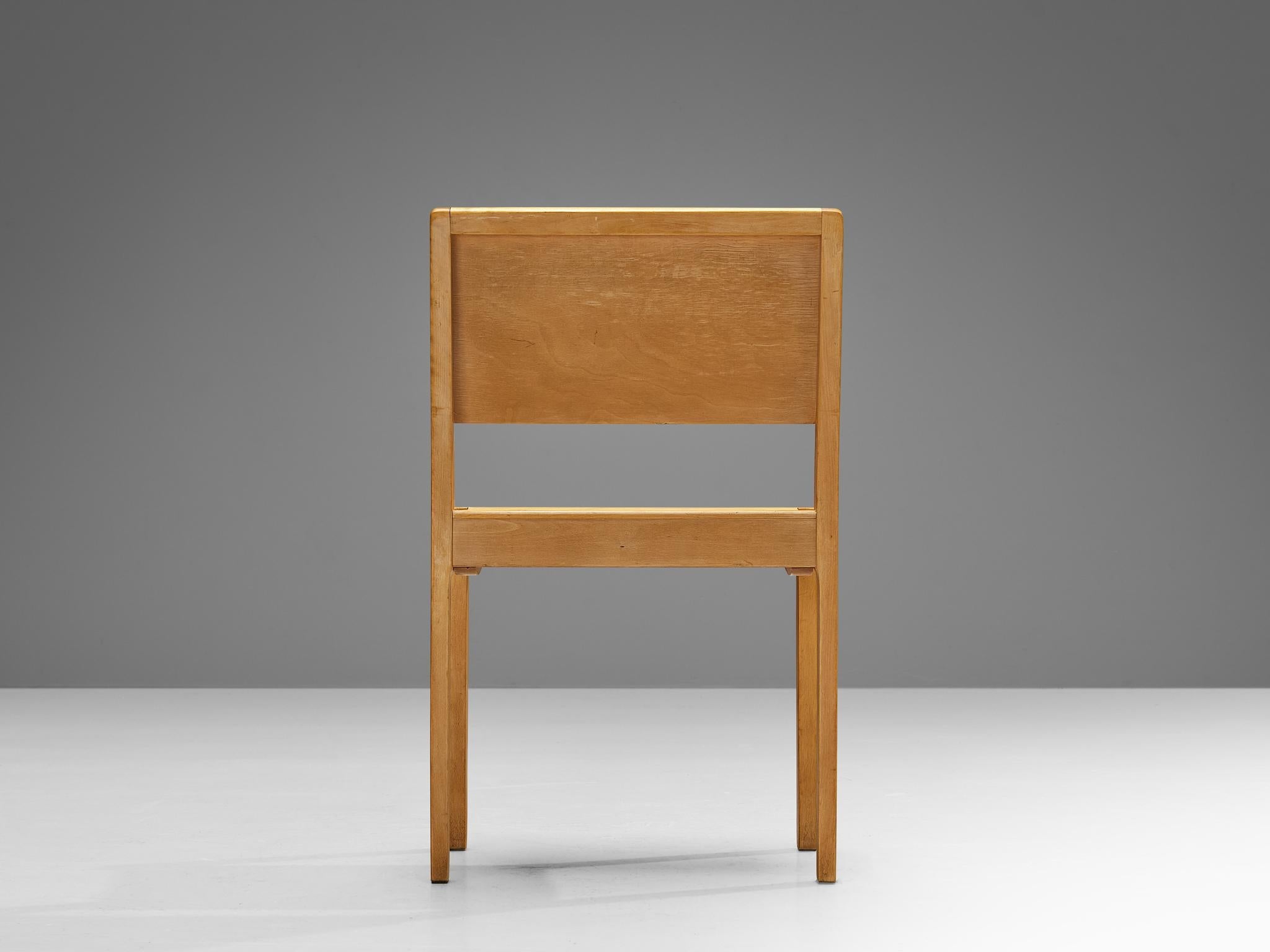 Alvar Aalto for Artek Set of Twelve Stackable '11' Chairs in Birch Plywood
