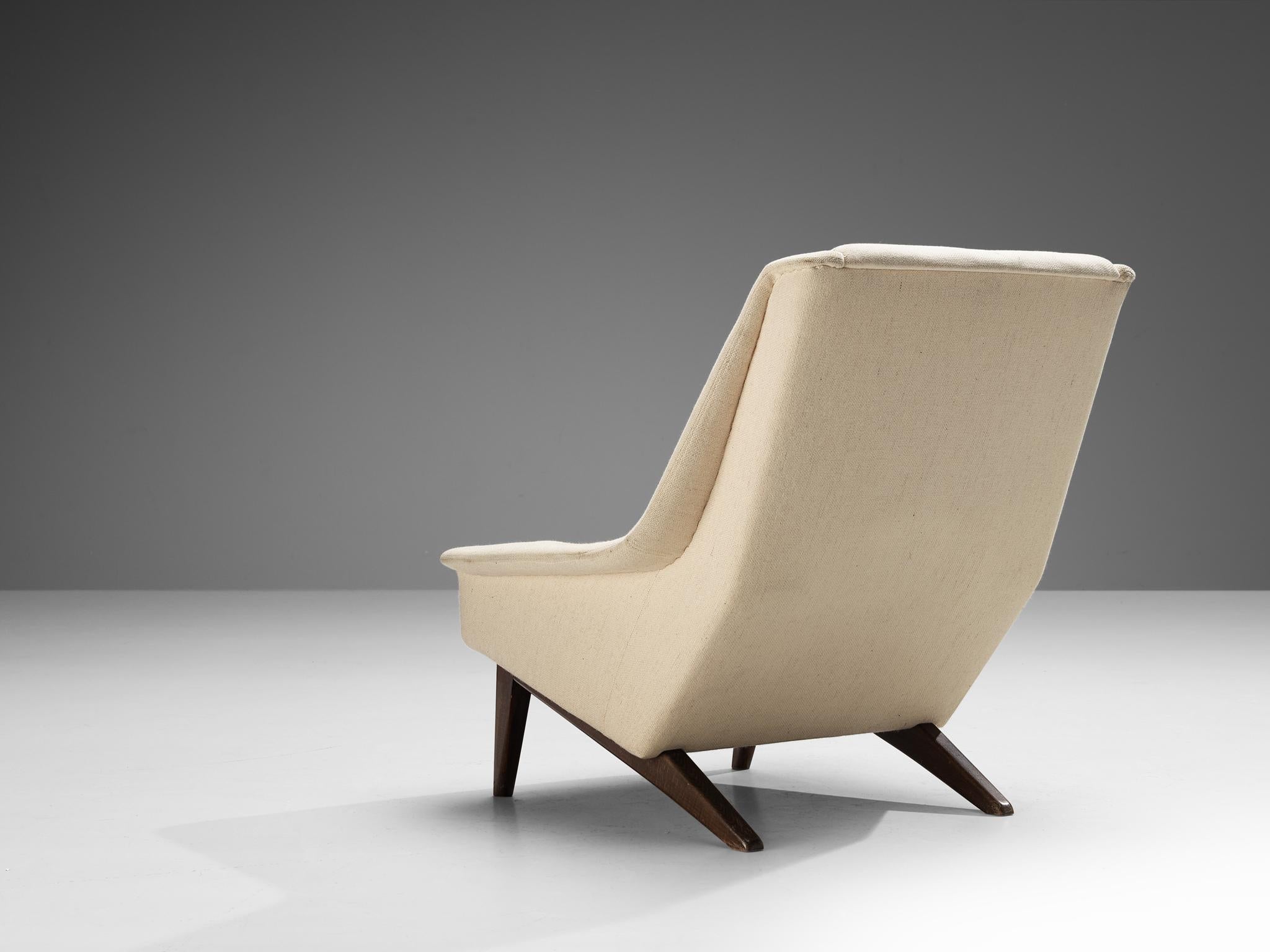 Folke Ohlsson for Fritz Hansen Lounge Chair in White Upholstery