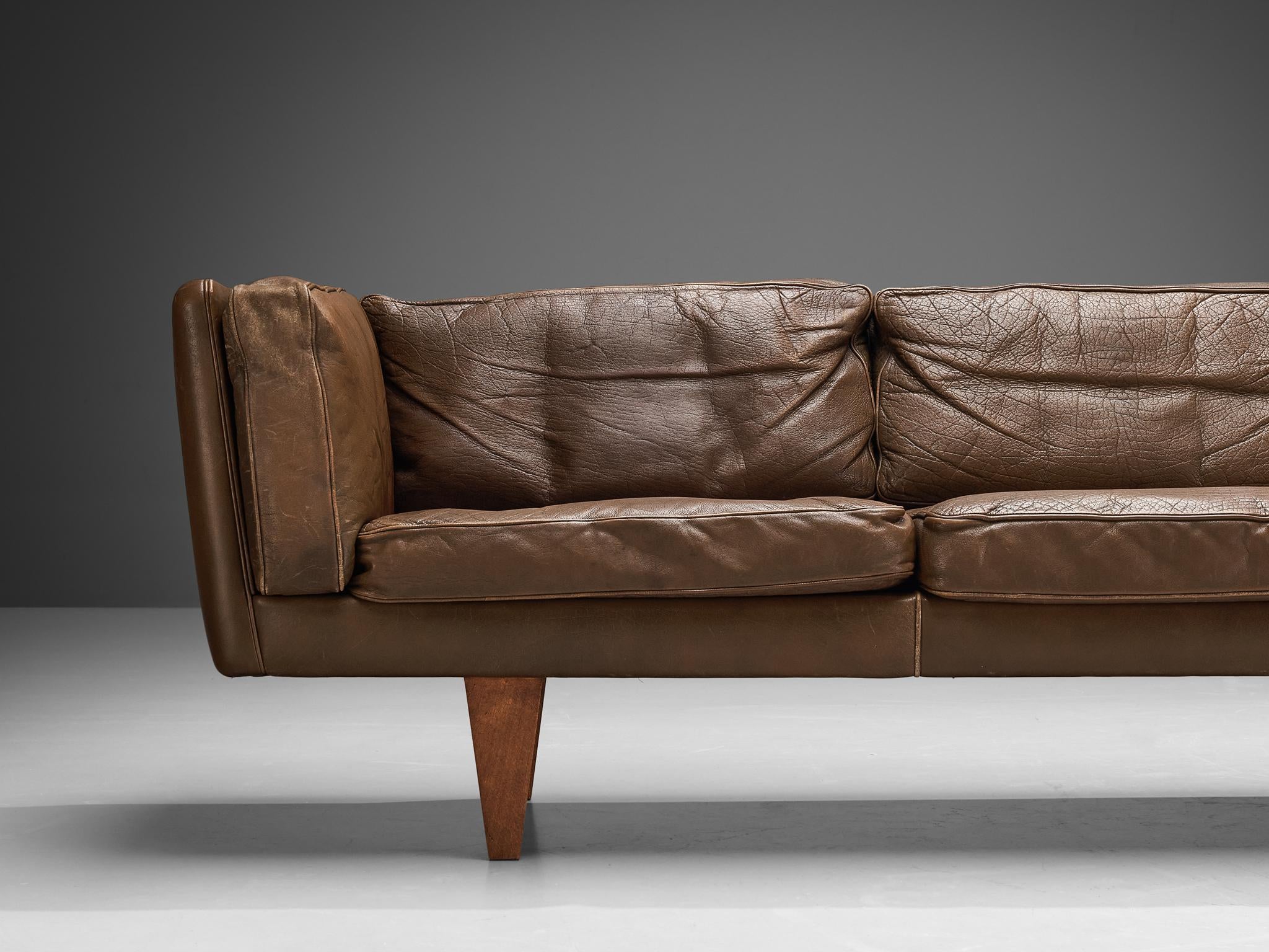 Illum Wikkelsø Sofa in Brown Leather and Oak