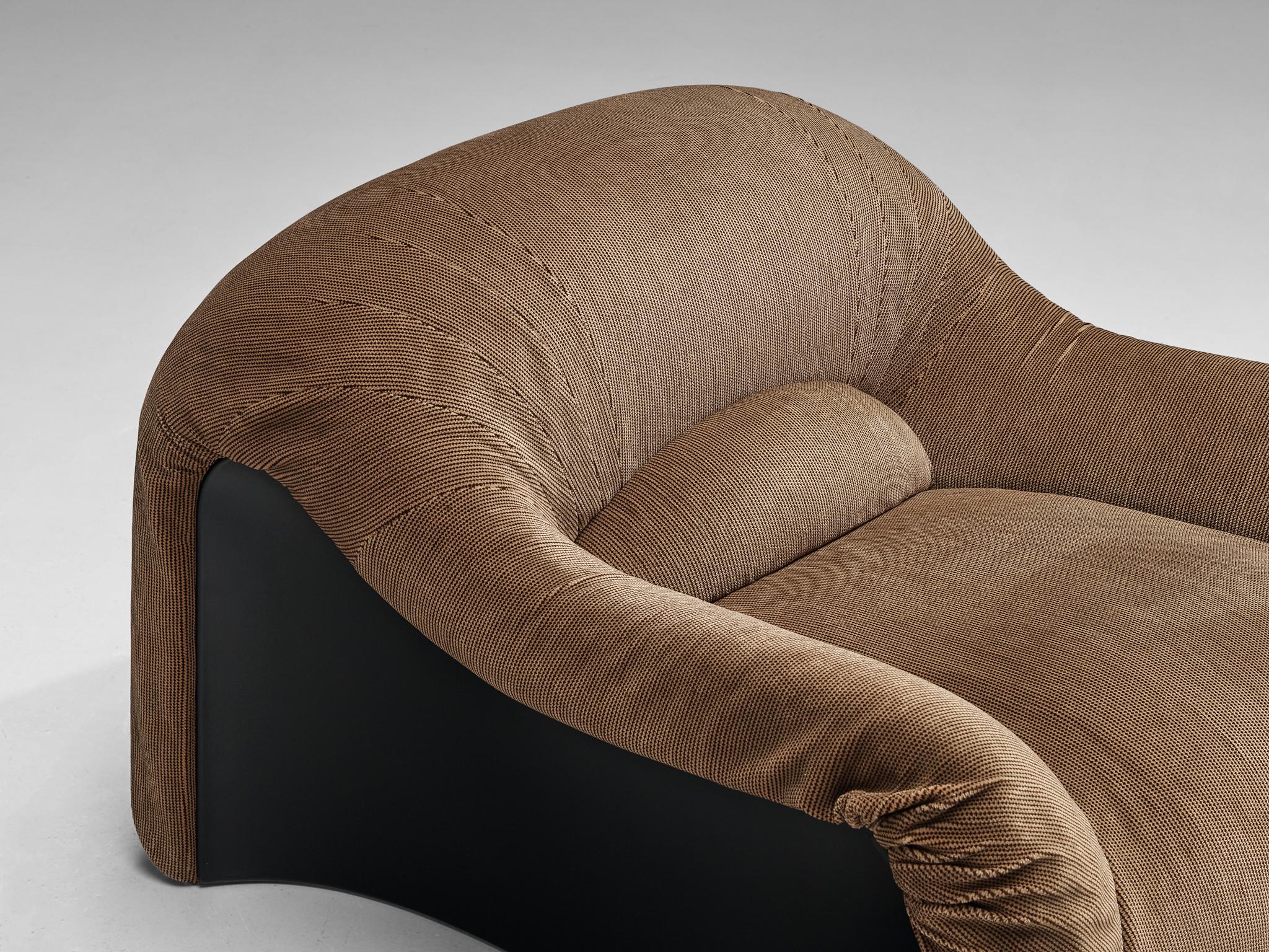 Emilio Guarnacci for 1P 'Ecuba' Lounge Chair in Brown Upholstery