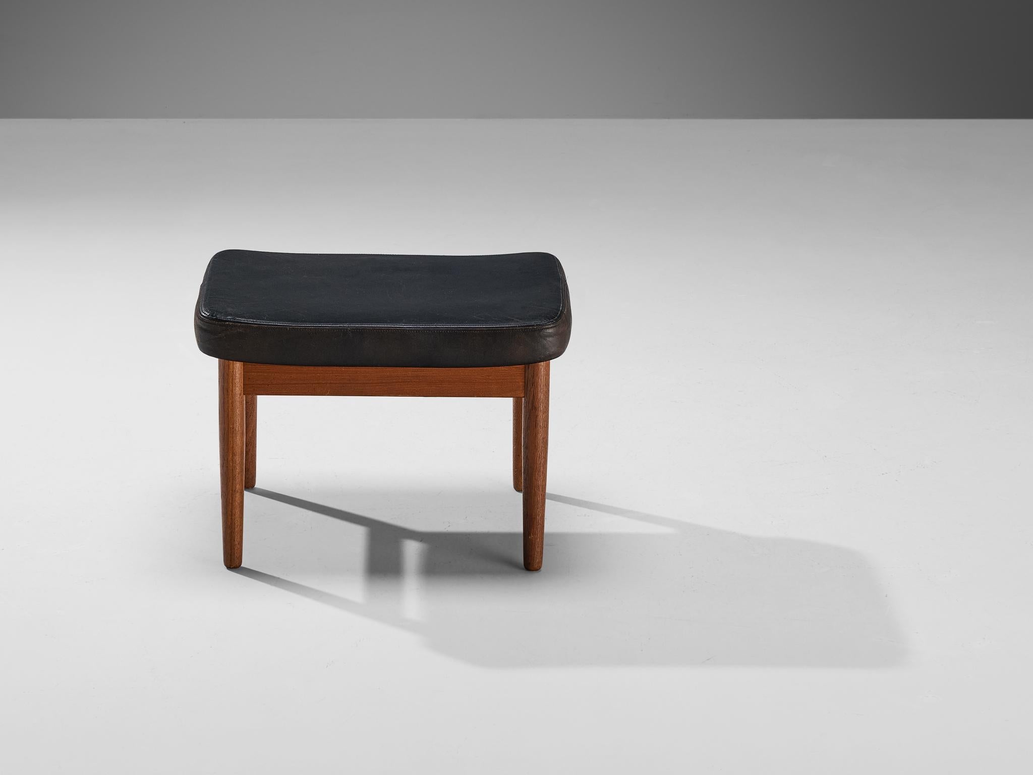 France & Søn Stool in Leather and Teak